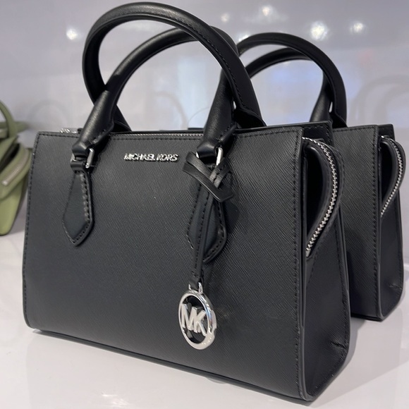 Michael Kors Sheila Small Center Zip Satchel Shoulder Crossbody Bag 
Black - Picture 11 of 13